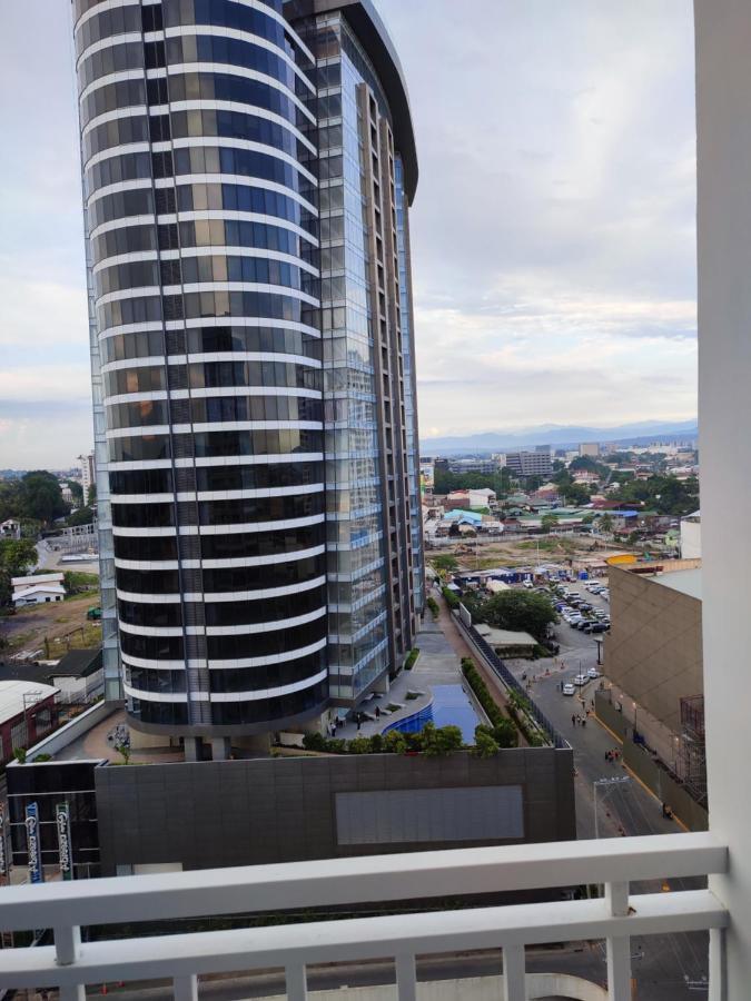 Aparthotel Inspiria Davao Exterior foto